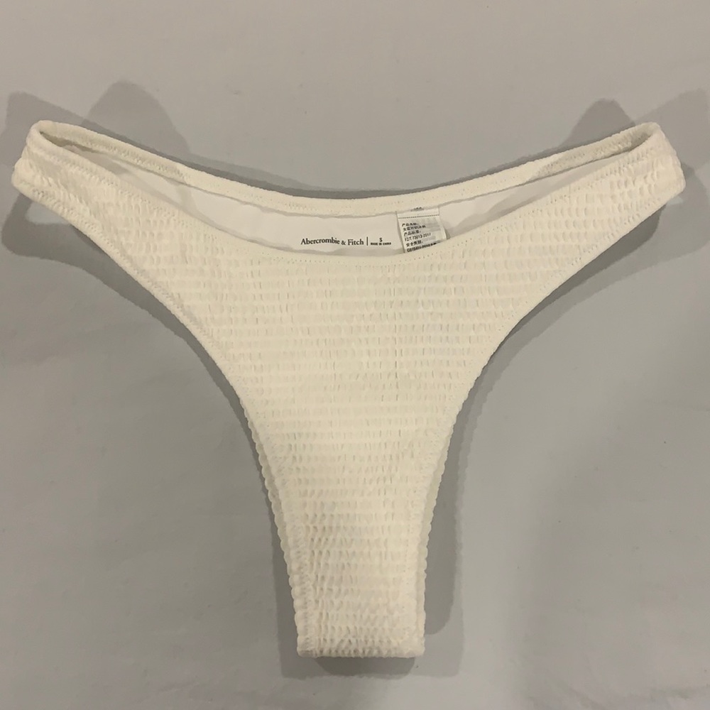 High leg bikini bottoms